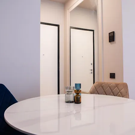 Dorado - 1br Retreat In One Floreasca Towers *