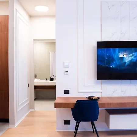 Dorado - 1br Retreat In One Floreasca Towers Apartment *